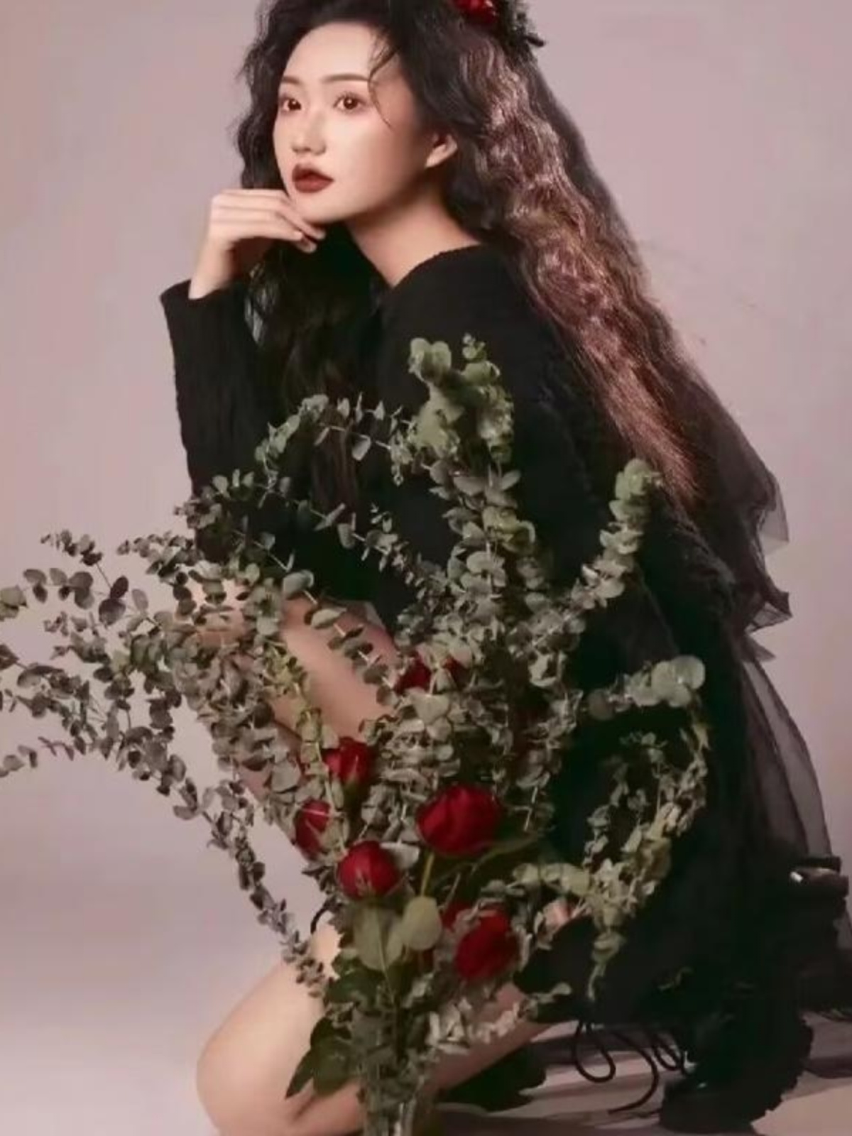 New Fashion Black Sweater Phot - огляд і ціна Winter Clothing Photo